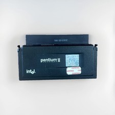 Vintage Intel Pentium II 300 MHz SL2HA Slot 1 CPU with Heatsink