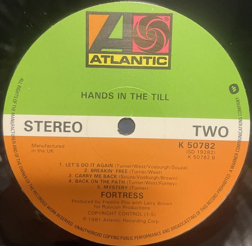 Fortress Hands In The Till 10 Track Vinyl LP Rock - Foto 3 di 3