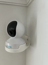 Reolink E1 Pro  or E1 Zoom  WiFi Camera Corner Mount Bracket plate