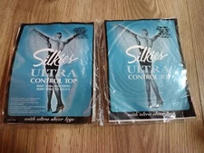 Silkies Ultra Control Top Pantyhose Lot Of 2 Pairs Med Off White M Ivory 030209