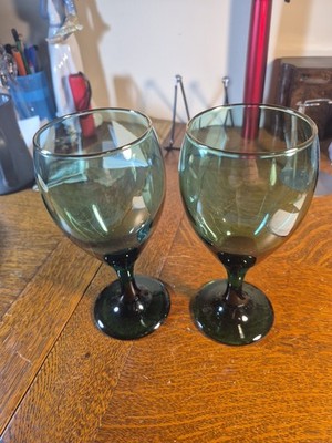 SET OF 2 Vintage Libbey Juniper Green Teardrop Wine/Water Goblets Glasses