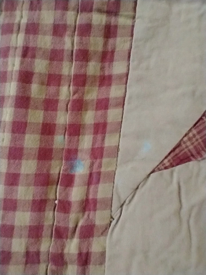 Edredón Ashton & Willow Talla Queen Rojo 9 Parches Estrella Y 2 Fundas Foto 2 de 3