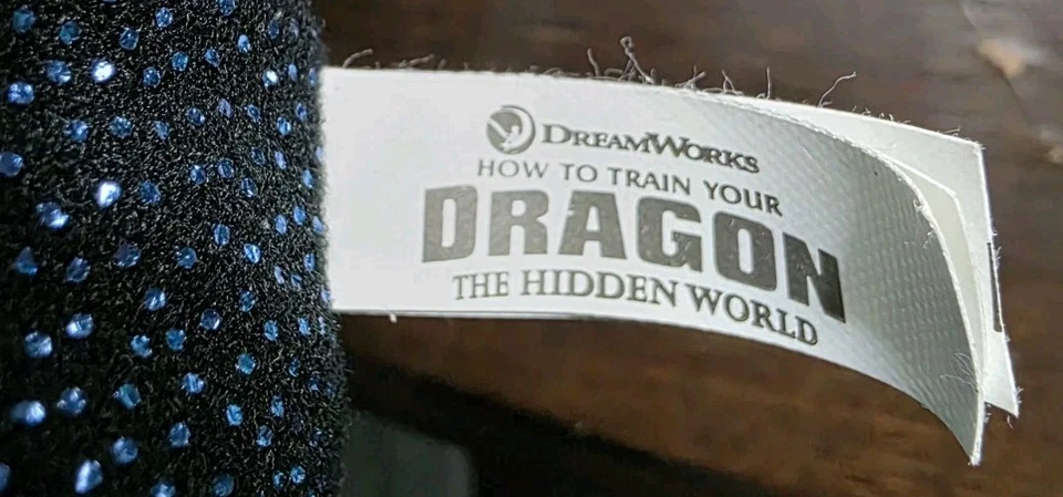 Peluche Dreamworks Cómo entrenar a tu dragón sin dientes El mundo oculto 12 en negro Foto 4 de 4