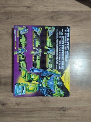Hasbro Transformers: Generation One (G1) Devastator (reissue) Totally COMPLETE
