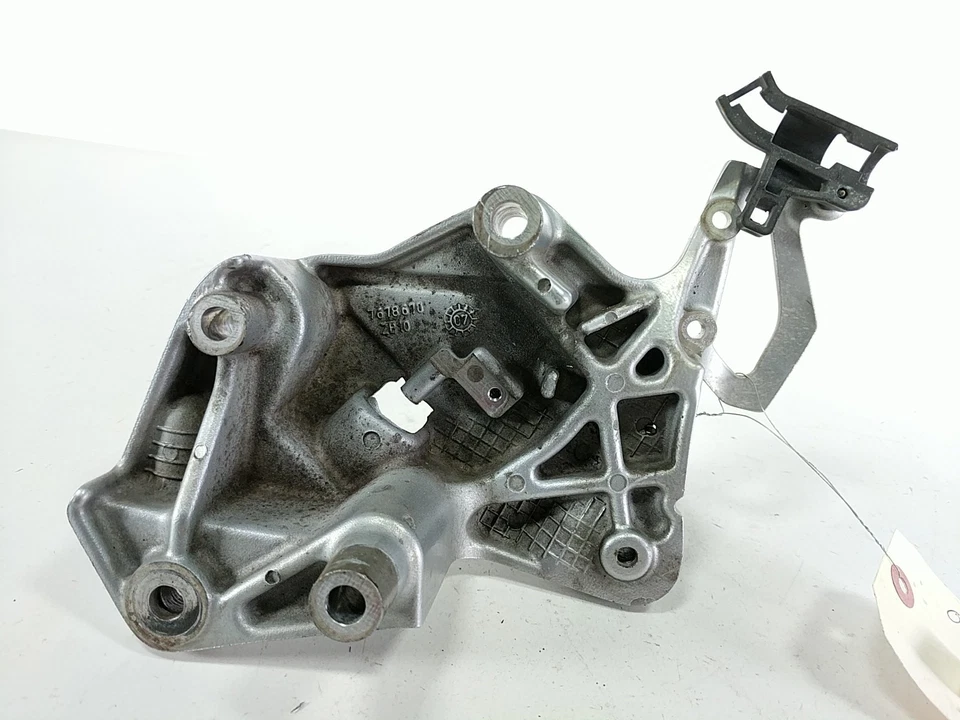 Juego trasero derecho BMW F800S 07 clavija de conductor delantera 7678670 Foto 4 de 4