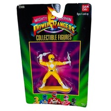 1993 Bandai Mighty Morphin Power Rangers Collectible Figure 3" Yellow Ranger