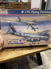 Revell  1/48 Scale B-17G FLYING FORTRESS 85-5600 Plane Model Kit Sealed NOS