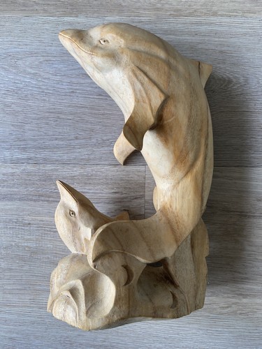 Delfin Skulptur aus Holz