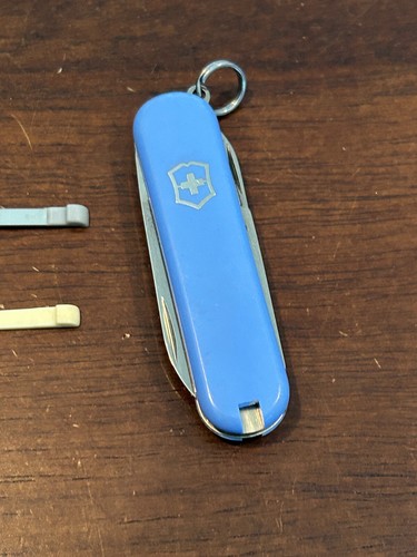 Victorinox 58mm Classic SD Multiple Colors Wholesale Discounts - Picture 27 of 107