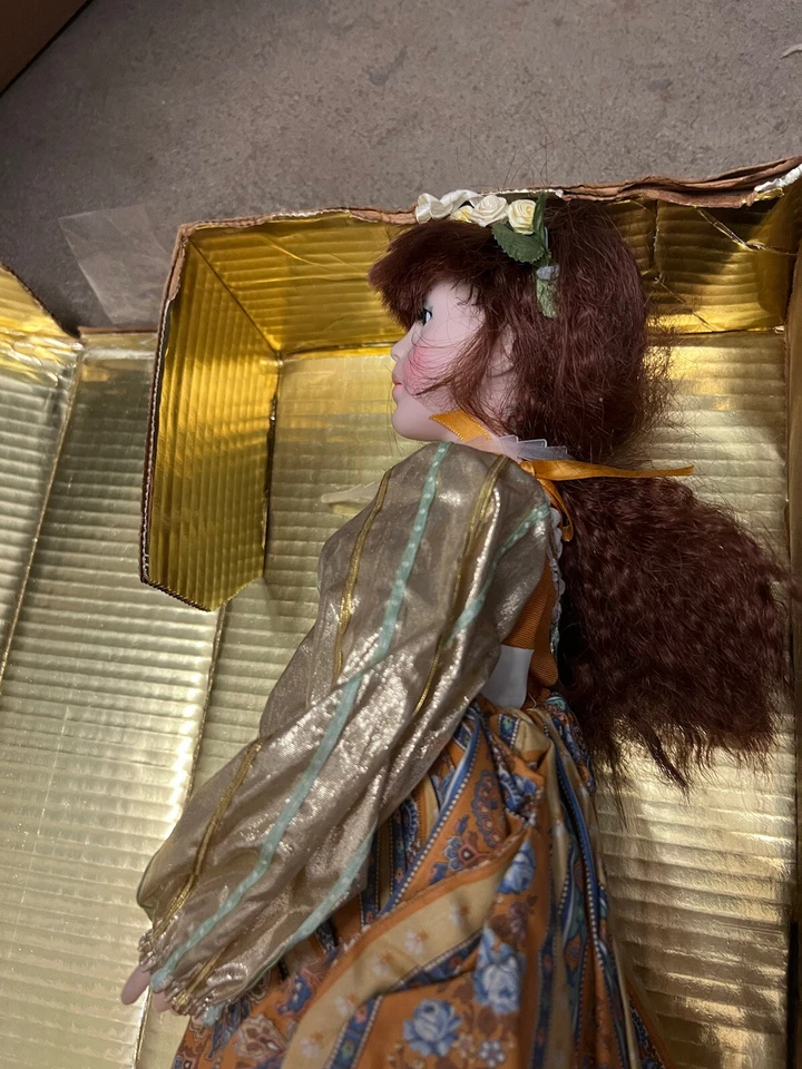 Muñeca coleccionable Robin Woods “Coppelia” 20” - Como nueva Foto 3 de 4