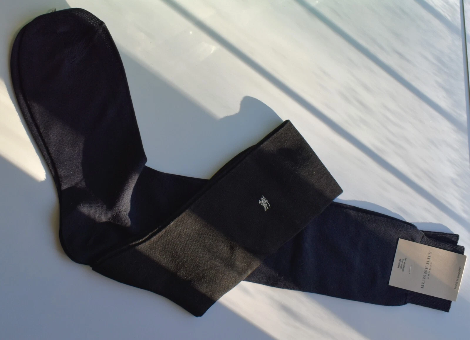 2 paia di calze Burberry in cotone extra fine blu navy e nero taglia 6 8 5 £160