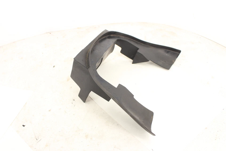 Guardabarros trasero Yamaha Yzf R1 2006 goma 5vy-2117r-00-00 Foto 3 de 4