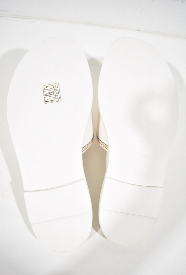 Chanel 21P White Multicolor Lambskin Leather CC Logo Slide