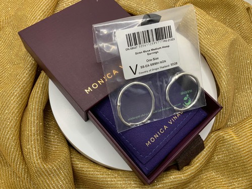 Pendientes de aro medianos Monica Vinader Siren Muse de plata de ley PVP £120 - Imagen 2 de 16