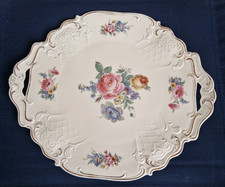 Vintage Tortenplatte 30 bis 35 cm, cremeweiß mit Gold und Blütenmuster