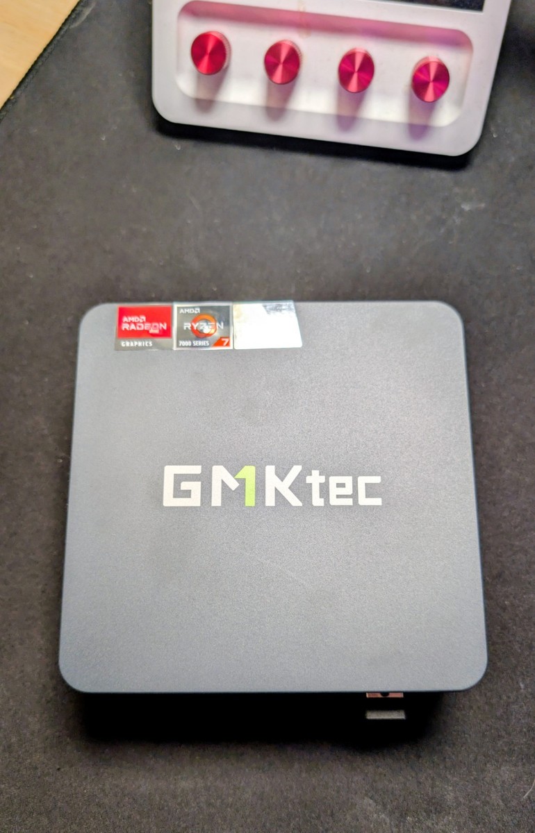 GMKtec NucBox M5 Ultra Mini PC AMD Ryzen™ 7 7730U, 16 GB Ram, 512