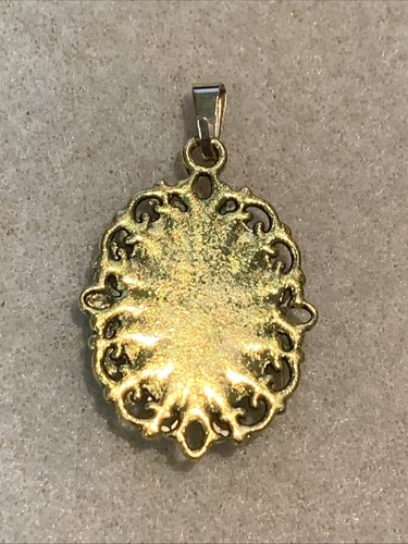 NEW LISTING**HUGE SALE **VINTAGE ZODIAC PENDANT. black/gold-NEW- "VIRGO" - Picture 5 of 5