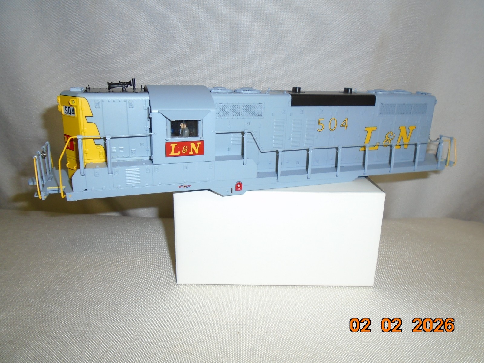 Click here to see eBay Auction