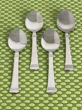 Cambridge CODIE Stainless 4 Teaspoons Glossy Flatware - 6 1/8"