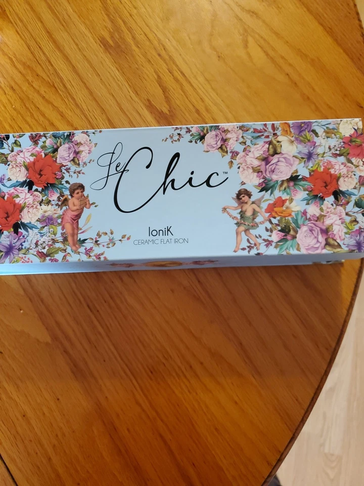 IoniK Ceramic Flat iron - Pink , New In original Box: Le Chic - Image 4 of 4