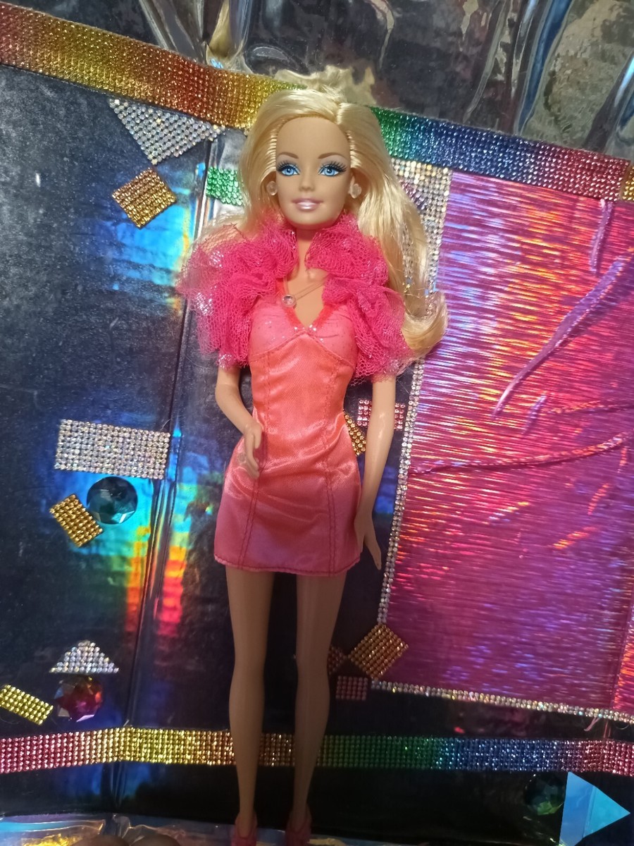 Lot De 9 Bonnets Sequins Barbie Superstar - Reproduction Pour Poupée Collection