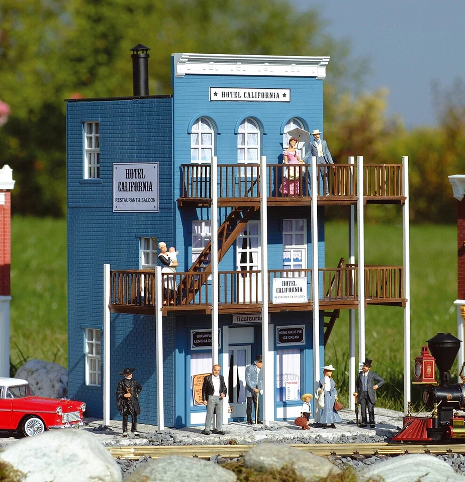 PIKO G-Scale ~ California Hotel, Building Kit ~ 62260 - Image 2 of 2
