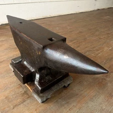 Massive 440 Lb Belgian Blacksmith Anvil, 7" Face, Free Business Shipping