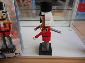Lego Nutcracker Limited Edition with Box (Lego No: 40254)