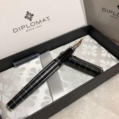 Discontinued Diplomat Fountain Pen, Rohm Guilloche Lapis Black, F