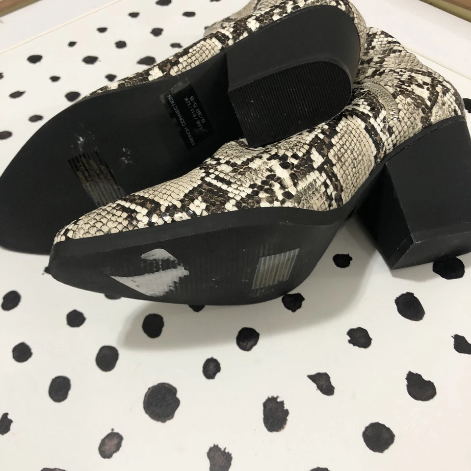 Botines French Connection para mujer de cuero negro crema piel de serpiente talla 7 Foto 3 de 4