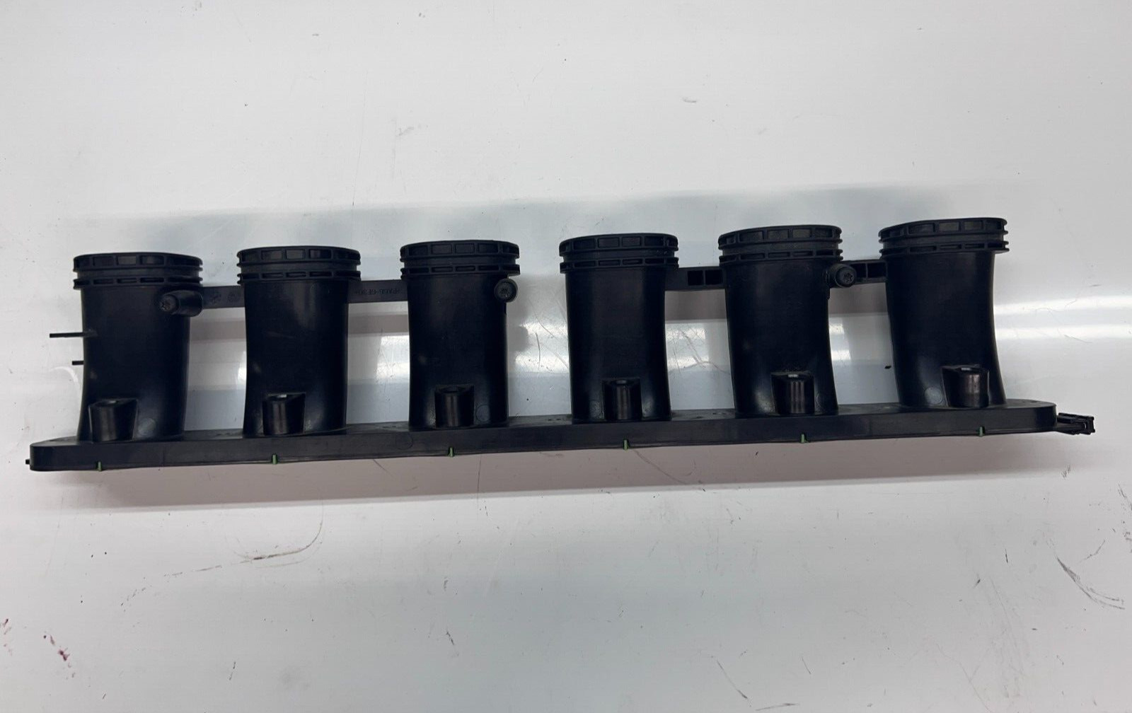 LAMBORGHINI AVENTADOR INTAKE MANIFOLD DRIVER LEFT LH MANIFOLD OEM 07M133110