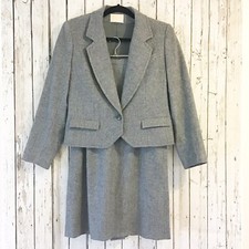 Pendleton Vintage wool skirt suit set womens size 10 gray midi length blazer