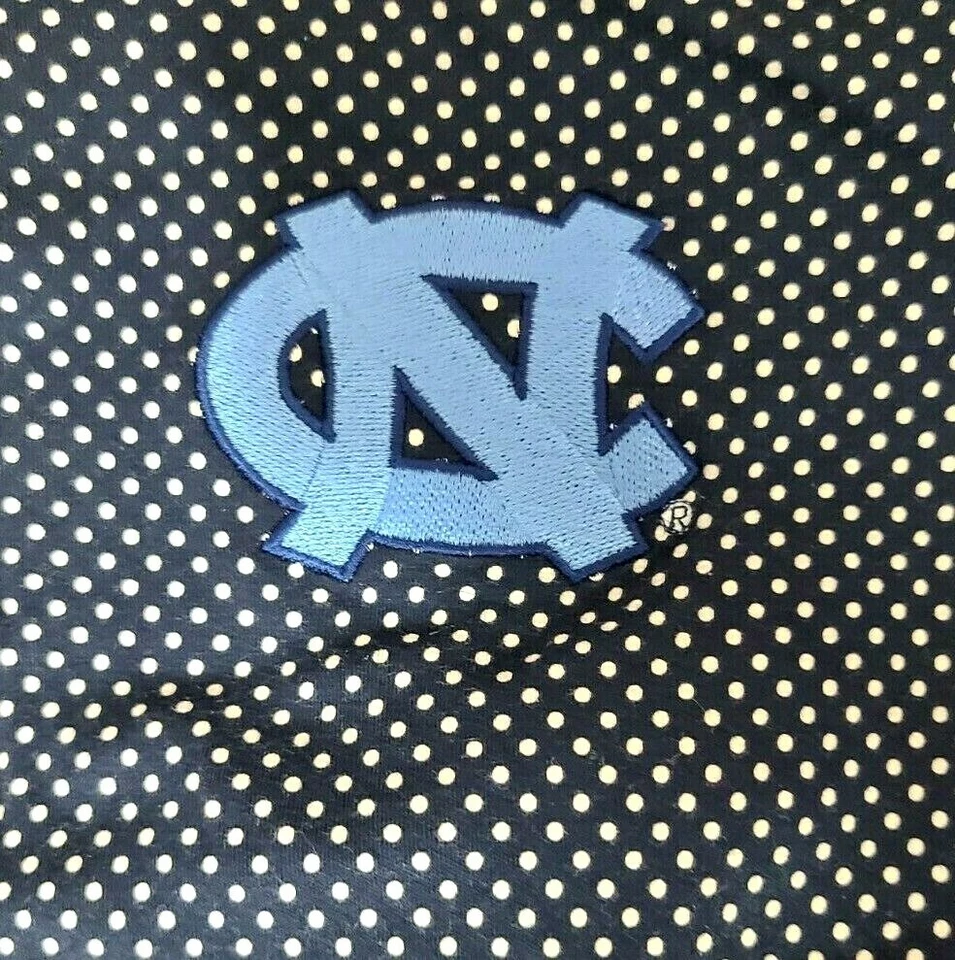 Conjunto con falda de una pieza Two Feet Ahead Infant NC Tarheels 12 meses azul marino Foto 3 de 4