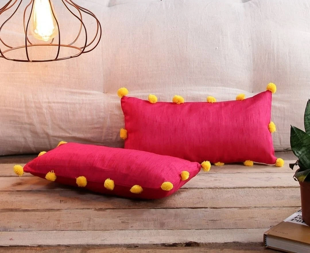 Cushion Cover Rectangular Pom-Pom Throw Pillow Cover/Cushion Cover 14 x 20 Inche