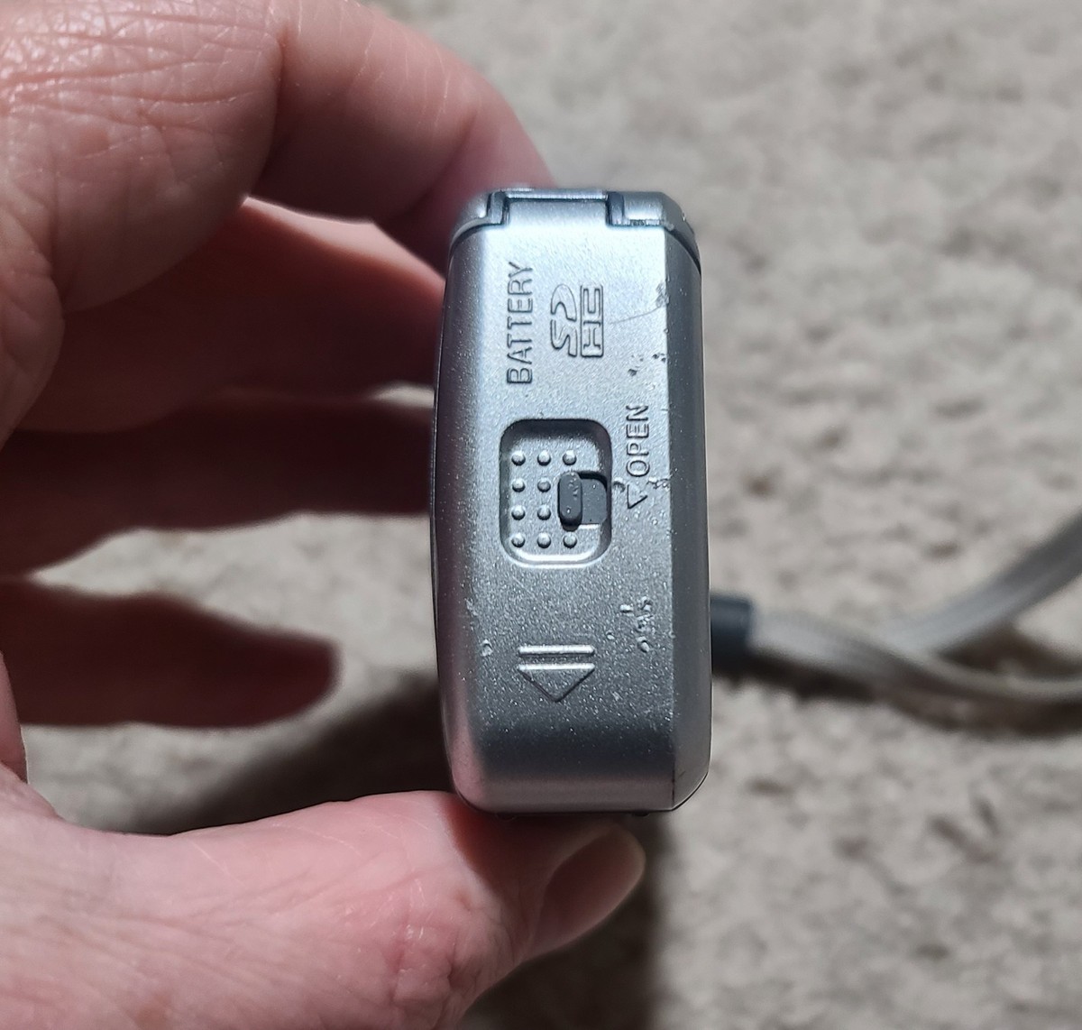 Pentax Optio W30 7.1MP Compact Underwater Camera Tested - USED