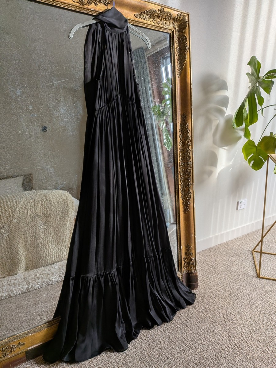 black halter plunge dress Lien Mesh Velvet Plunge Midi Dress - Black main image 0