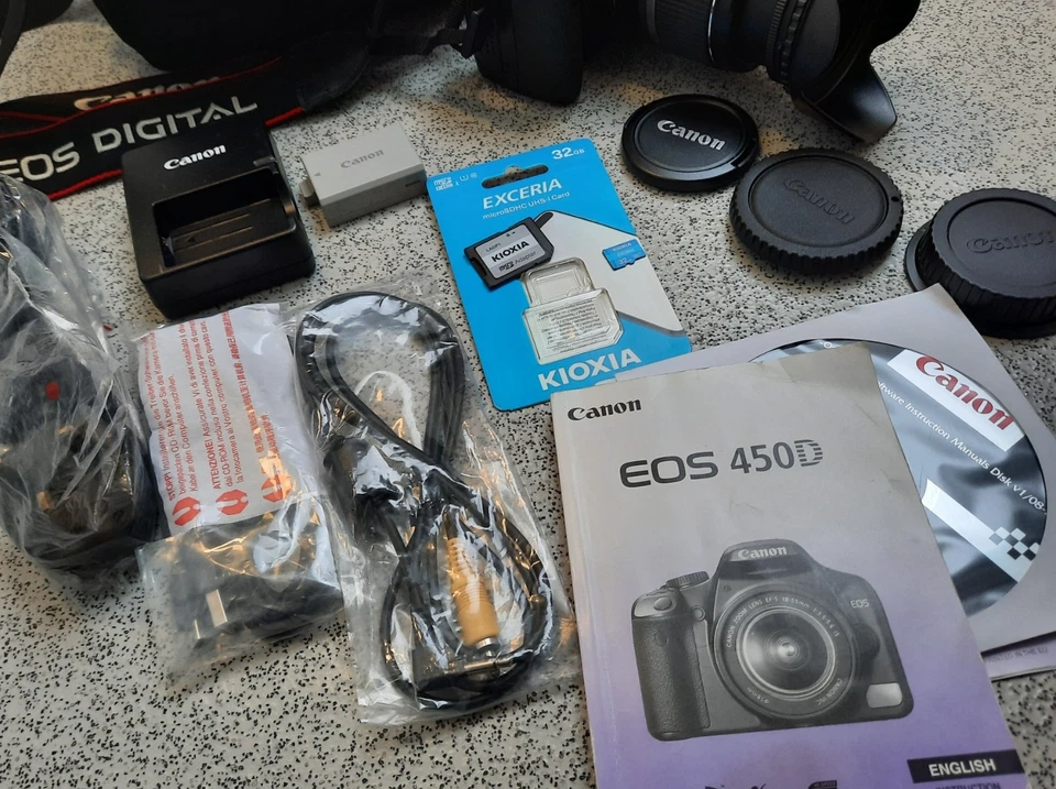 Canon EOS 450D 12.2MP Digital Camera & EF-S 18-55mm IS Zoom Lens with Bag - Image 2 of 4
