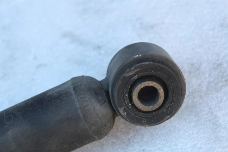 1999 LEXUS SC400 FRONT STRUT SPRING - Image 3 of 4