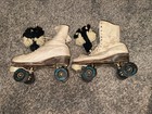 Vintage White Sure-Grip 99P roller skates  — photo 1