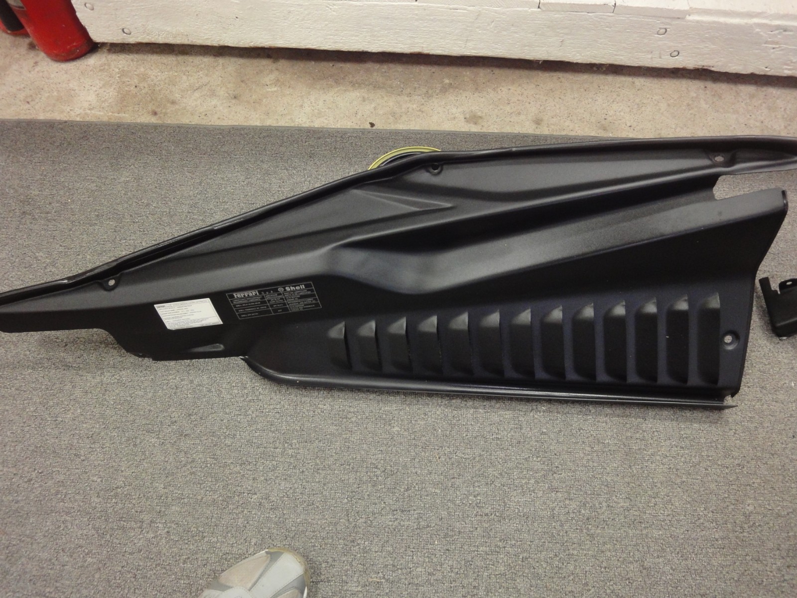 Ferrari 458 Italia OEM Engine Compartment 3 piece Partition Set Like NEW 2010-18
