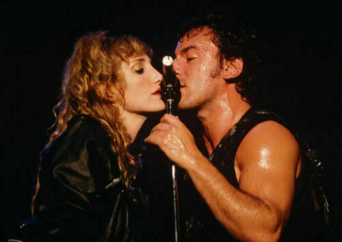 Art print poster ,canvas Patti Scialfa and Bruce Springsteen Singing