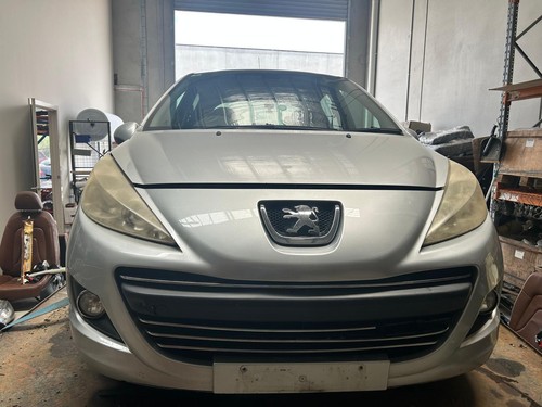 PEUGEOT 207 RIGHT HEADLAMP A7, CABRIO/HATCH/WAGON, NON DIRECTIONAL TYPE, 04/06- - Picture 6 of 11