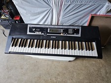 YAMAHA ELECTONIC KEYBOARD PIANO YPT-210 61 KEY -TESTED