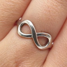 925 Sterling Silver Vintage Infinity Ring Size 8.25