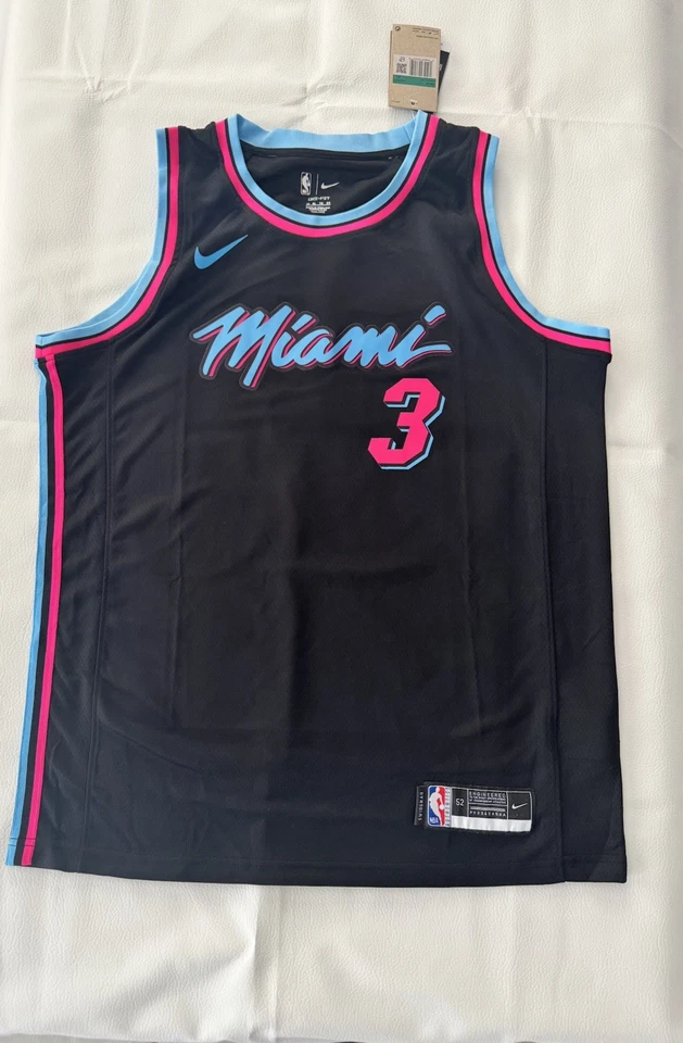 Camiseta Miami Heat Dwayne Wade Vice Grande  - Imagem 3 de 4