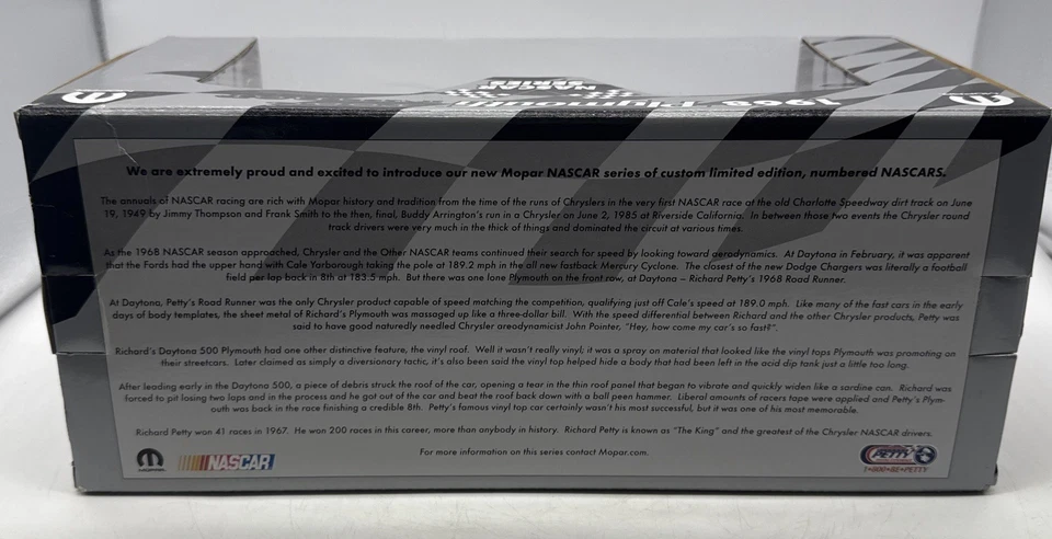 Plymouth Road Runner 1968 Richard Petty 1/18 RC2 stock carreras fundido a presión raro Foto 4 de 4