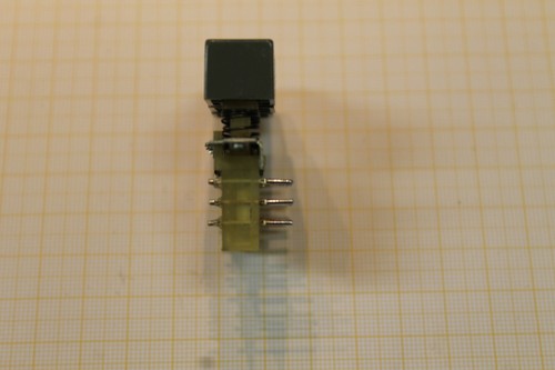 RFT-ETE-DDR 7502 2A 220V 3 Tastensatz Drucktaster rastet Knopf olivgrün #AS-K03 - Picture 5 of 5