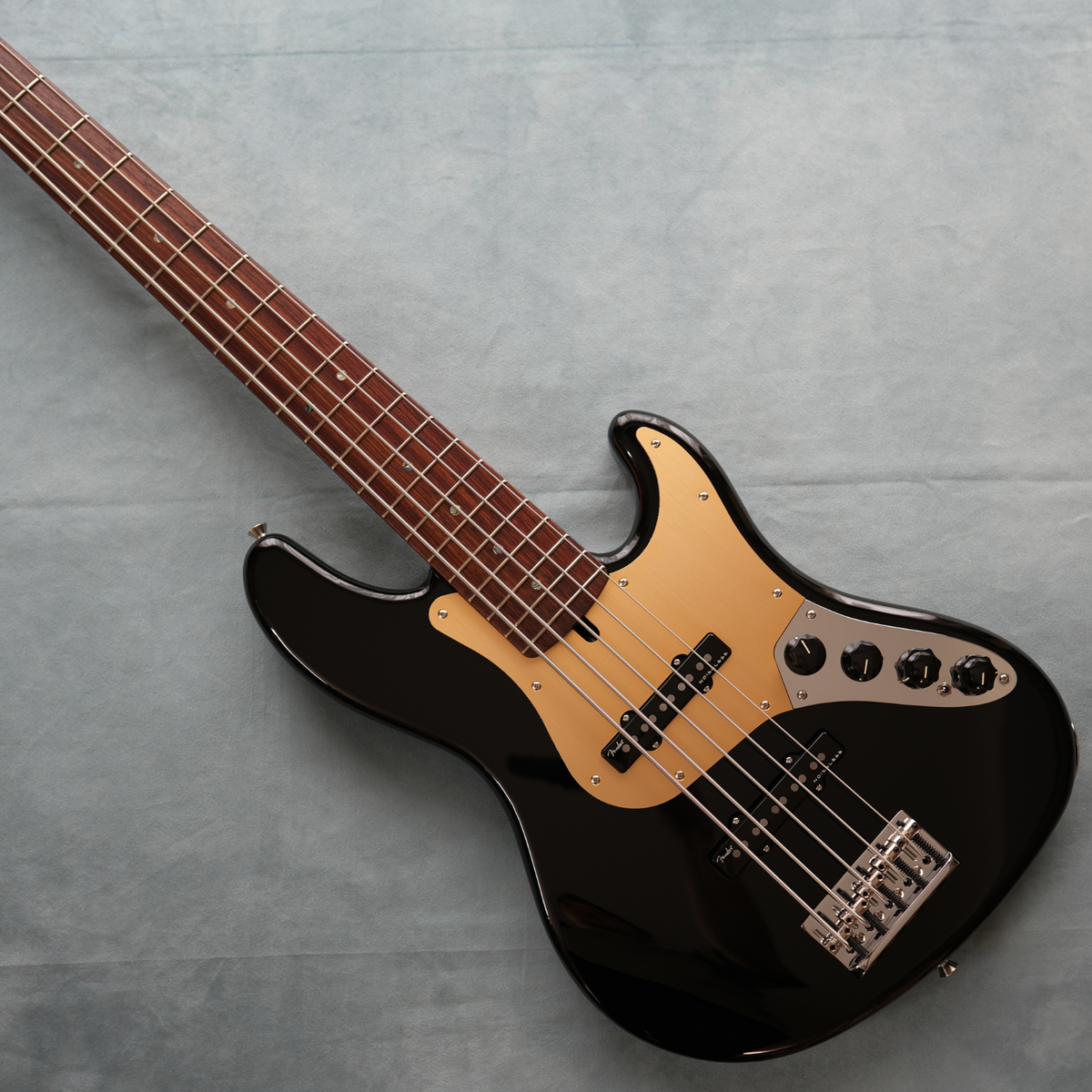 Fender Made in Japan Deluxe Jazz Bass V Kazuki Arai Edition Fender Made in Japan Deluxe Jazz Bass V Kazuki Arai Edition