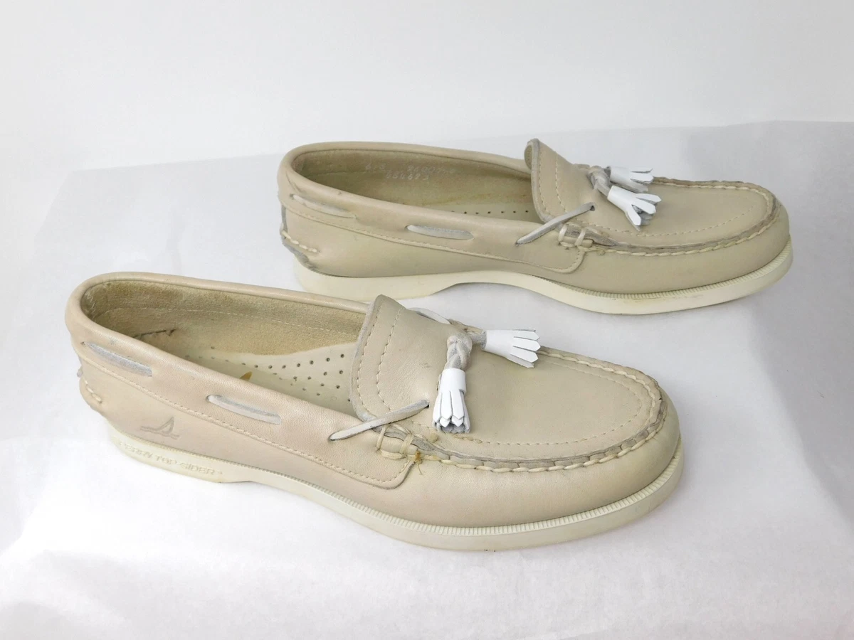Boat shoes with tassels store