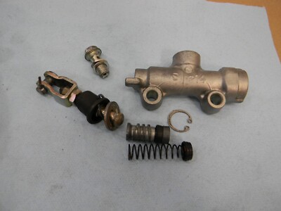 masa-yb1② 1993 Kawasaki ZX11 ZX1100-D1 Ninja rear Brake Master Cylinder
